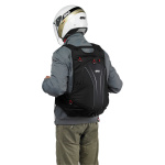 EA104C - GIVI ZAINO ESPANDIBILE CON PORTACASCO 22litri - immagine 2