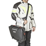 GRT718 - GIVI COPPIA DI BORSE LATERALI WATERPROOF NERE, 15+15 LITRI - immagine 2
