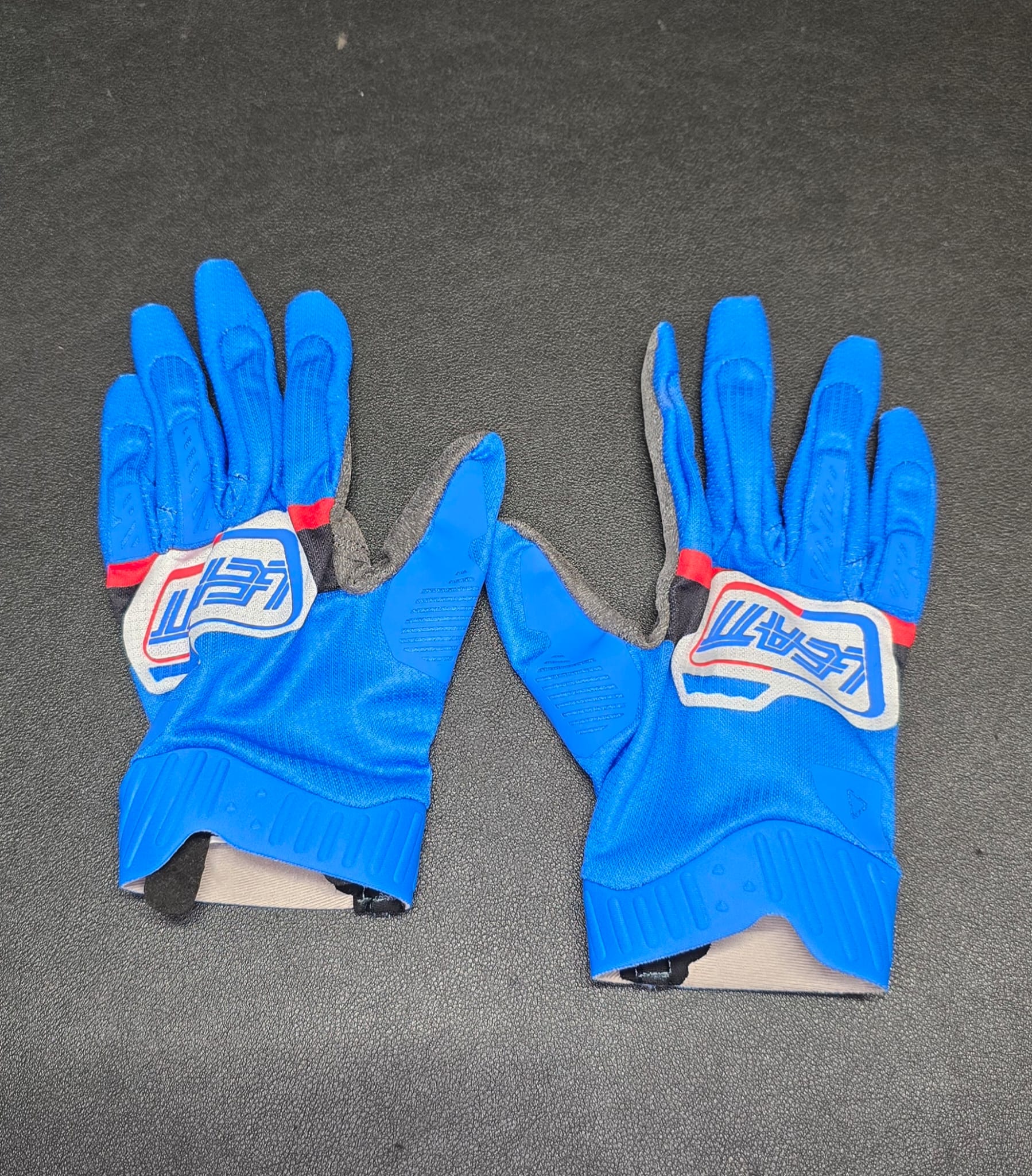 img_1fd832445b65489f4fa3538ad6517ee0.jpg GUANTI LEATT 1.5 JUNIOR PITBOARD ROYAL - immagine 1