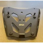 SRA2159 - Supporto bauletto GIVI Monokey per Yamaha Tracer 9 2021 - Tracer 900 2021