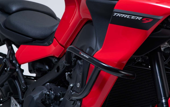 img_83f4fe73983d6e205ab81cd649d5e86e.png Paramotore tubolare specifico SW MOTECH, nero per Yamaha Tracer 900/Tracer 9 2021 in poi - immagine 1