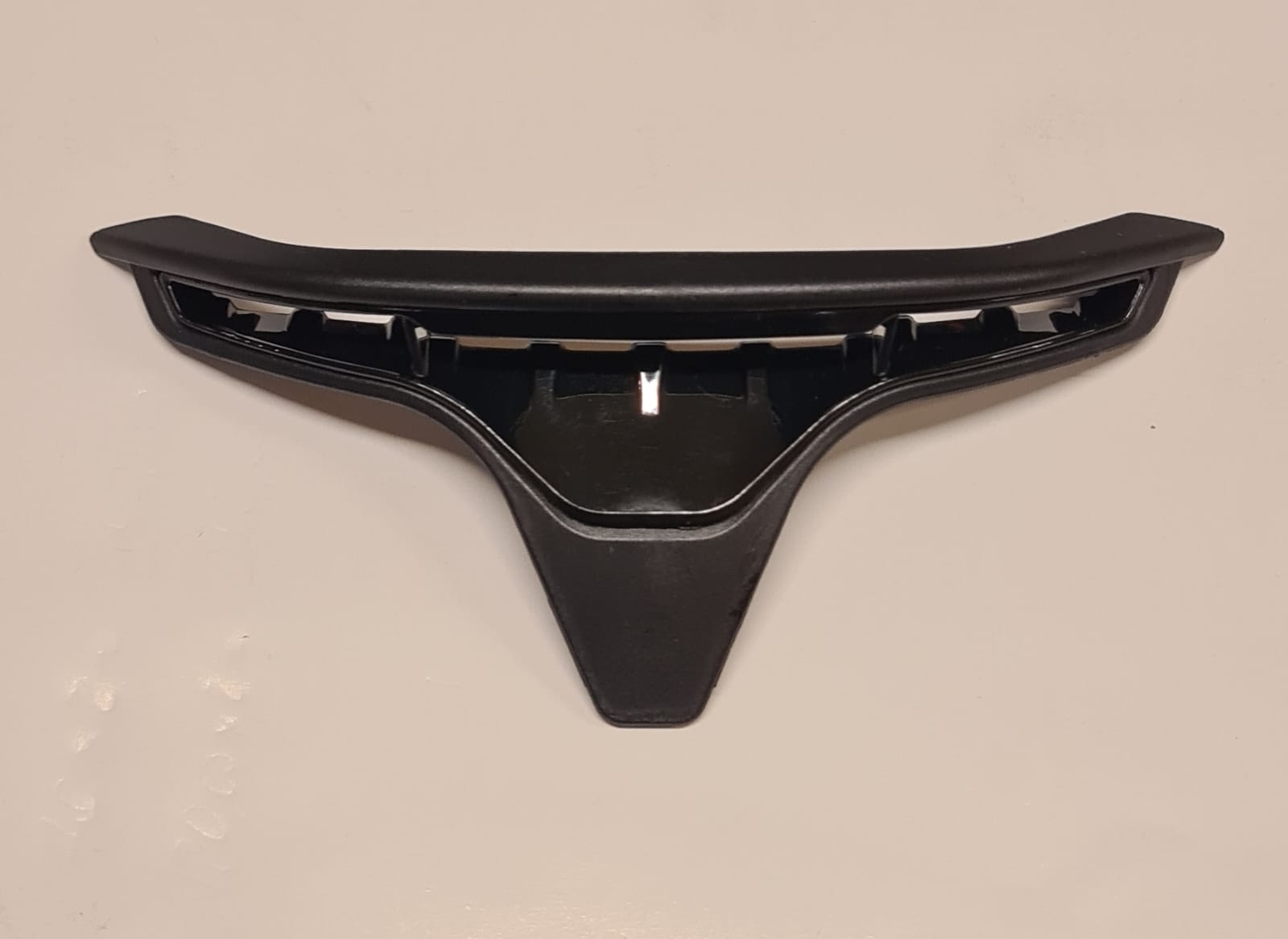 img_a60772d0fa326c724a8c787a02be9bd6.jpg ESTRATTORI ARIA POSTERIORI col. NERO per NOLAN N87/N87 PLUS - immagine 1