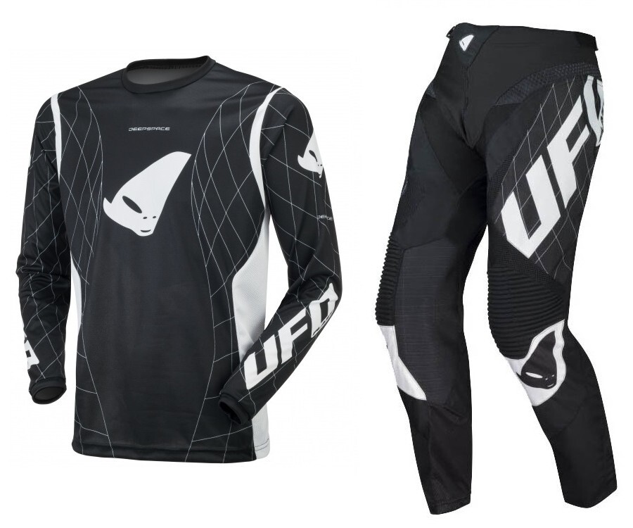 img_cbd33ca15fd4cff0a9543cb6b2cc83e6.jpg COMPLETO UFO DEEPSPACE 2021 BLACK - immagine 1