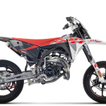 MARMITTA GIANNELLI per FANTIC 50 XE ENDURO/XM MOTARD 2025/2026 con terminale ENDURO/CROSS 2T col. CARBONIO - immagine 3